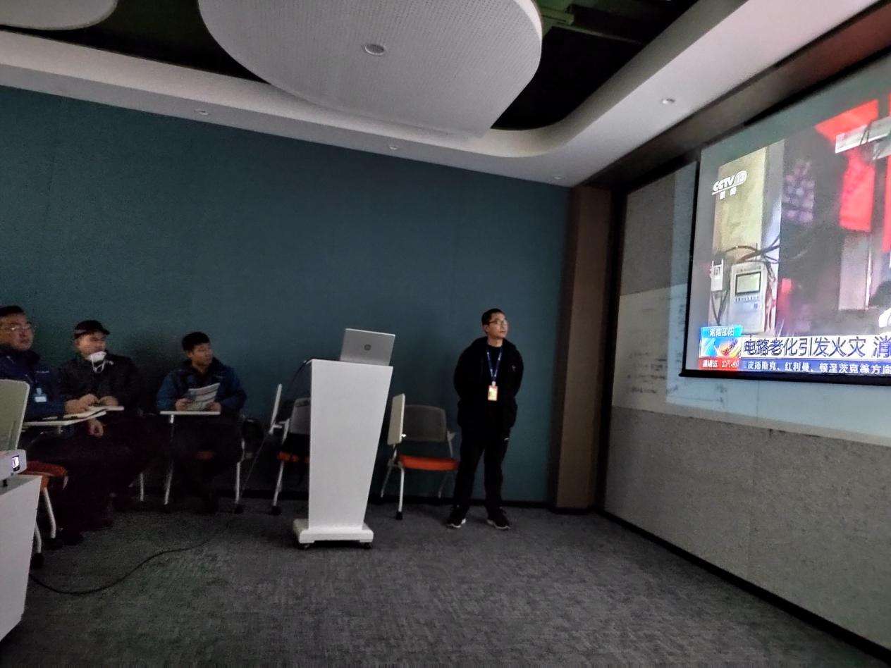 20231212服务安全夯基础,速递新规进企业稿件13.png 20231212服务安全夯基础,速递新规进企业稿件13.png