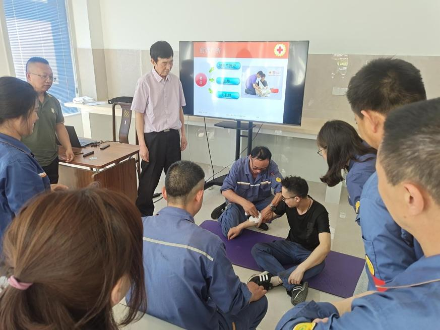 响水县应急管理局深入企业开展安全培训指导工作