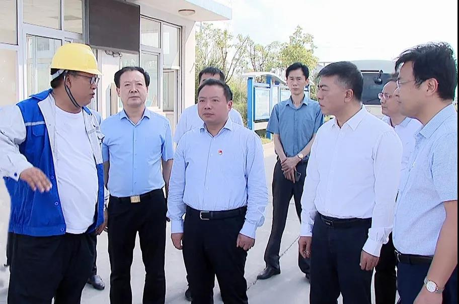 县领导刘中连,张孝将及相关部门单位负责同志参加.