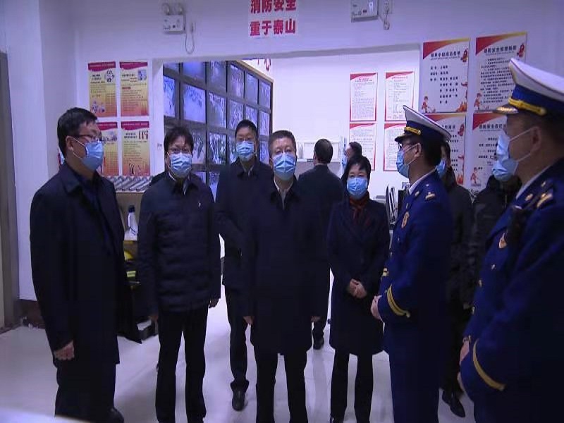 东台市市长商建明率队开展元旦节前疫情防控安全生产工作检查